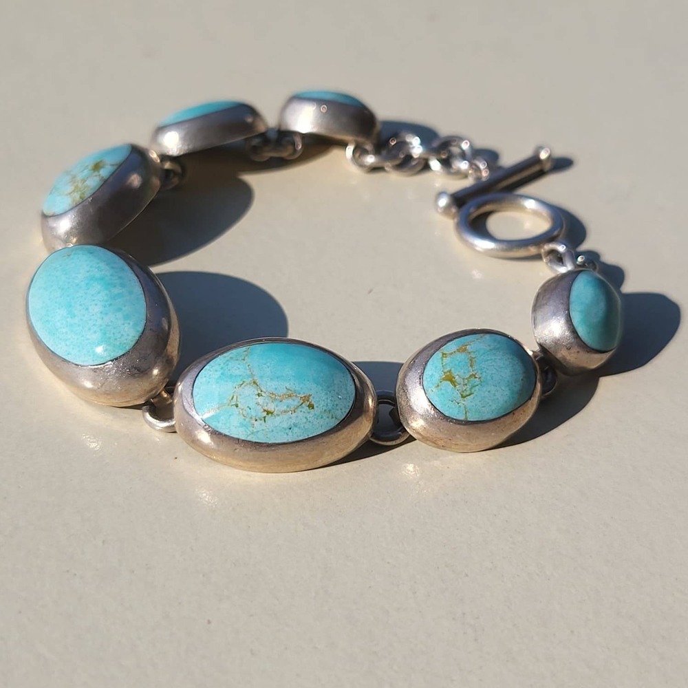 Vintage Mexico Sterling Silver Turquoise Oval Link Toggle Bracelet